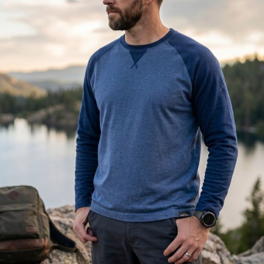 Eddie Bauer Mens Large Resolution Blue Heather Navy Longsleeve Raglan Tee